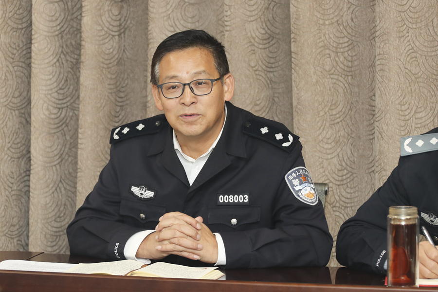 单大国副院长为声像系全体教师讲授主题教育专题党课
