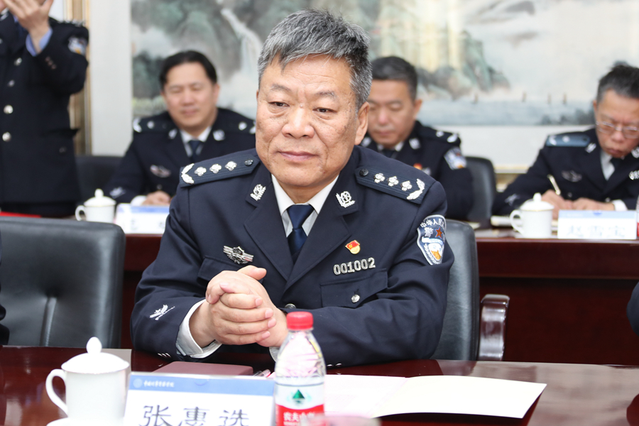 山西警察学院党委副书记院长张惠选一行来院调研