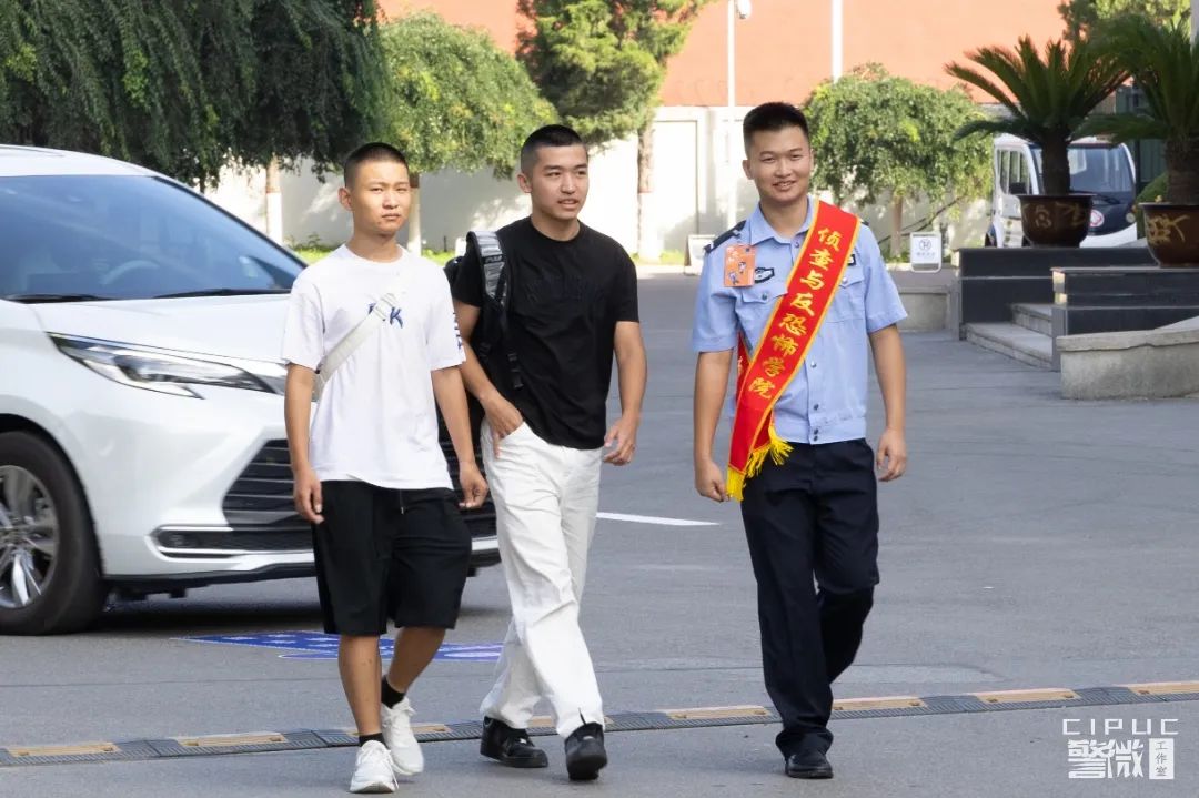 图片 图片