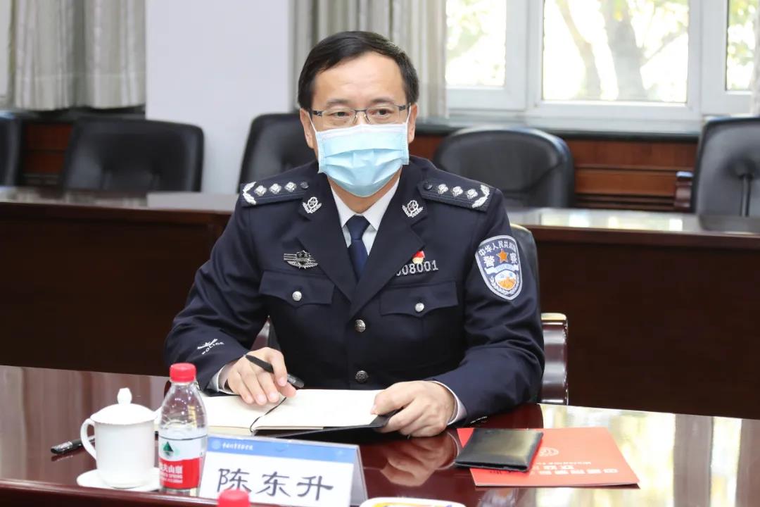 浙江警察学院院长图片