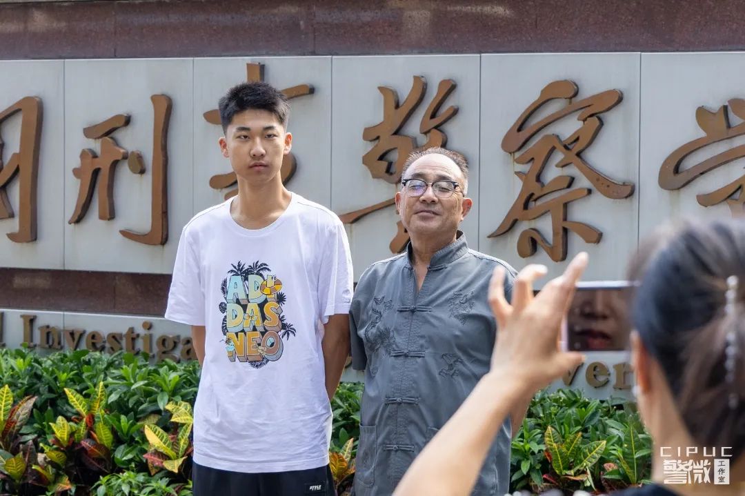 图片 图片