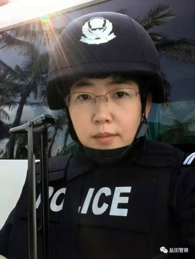 中国人民警察大学女生图片